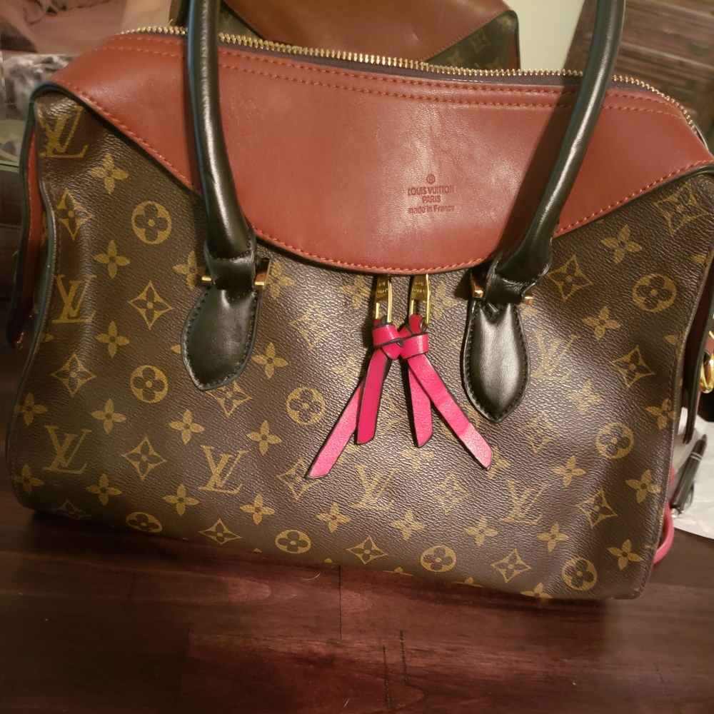 Luis Vuitton (not real)